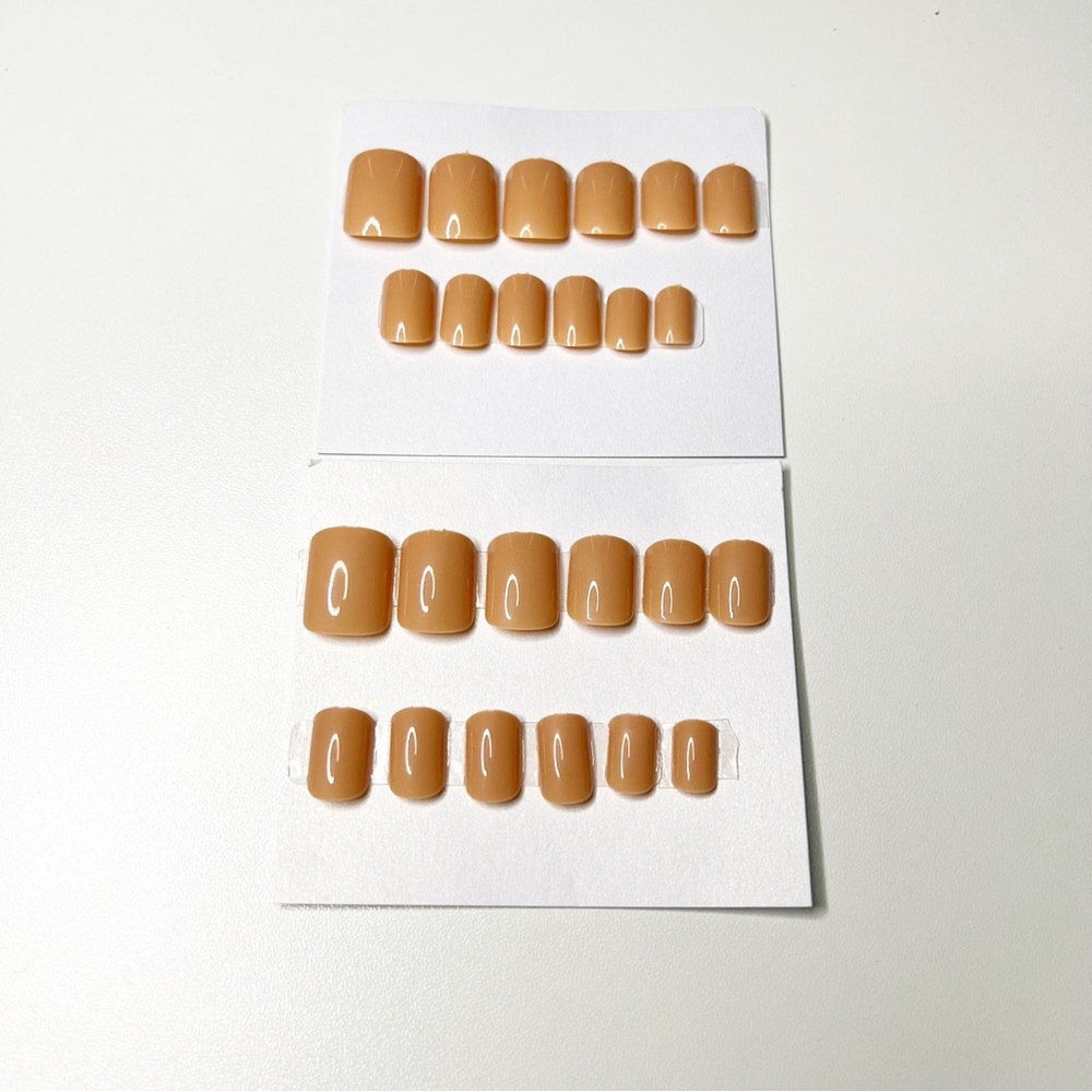 24pc Nude Caramel Gloss Press-On Nails | Short Square - Picture 2 of 2